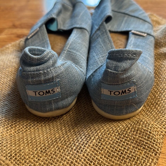 Toms Women’s Alpargata Loafer - Picture 7 of 8